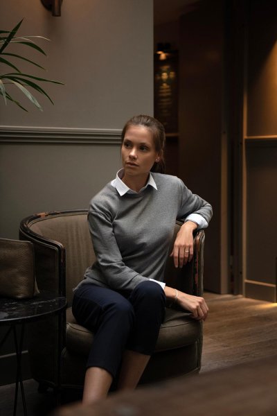 Zoom bild av Woman extrafine Cashwool® merino knit, grey