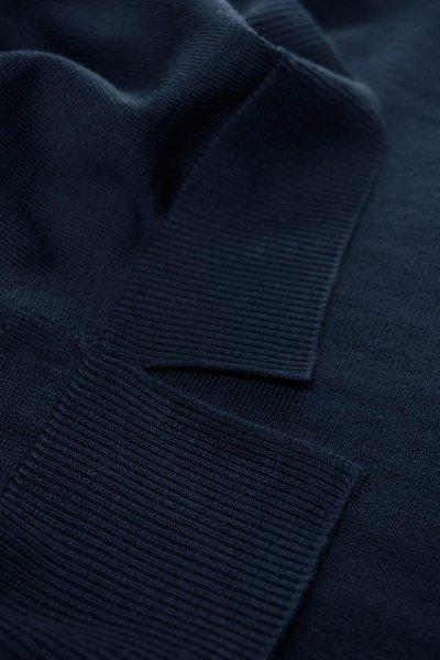 Zoom bild av Woman extrafine Cashwool® merino knit, navy