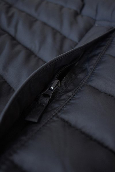 Zoom bild av Versatile hybrid jacket, navy