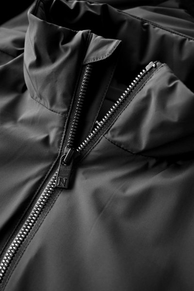 Zoom bild av Lightweight stretch jacket, black