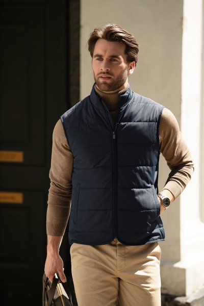 Zoom bild av Horizontal quilted gilet, navy