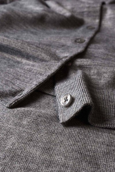 Zoom bild av Woman luxurious merino blend cardigan, grey