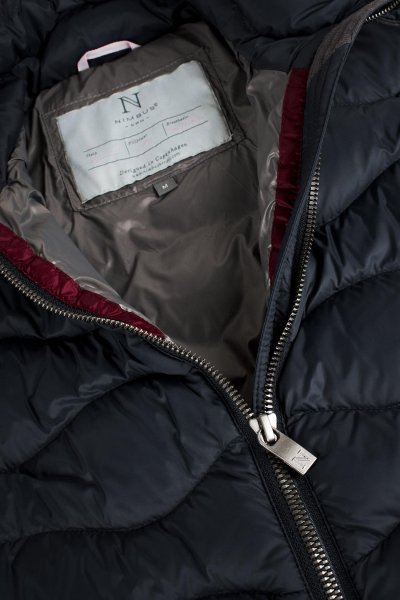 Zoom bild av Woman perfect down experience, navy