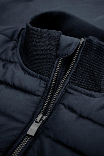 Zoom bild av Premium hybrid bodywarmer, navy