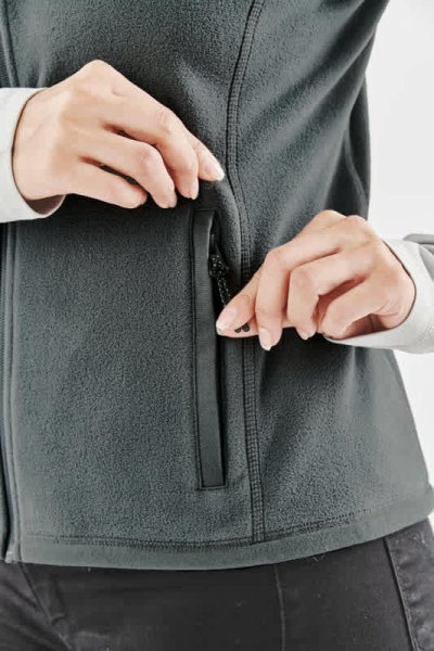 Zoom bild av Women's Montauk Fleece Vest, granite