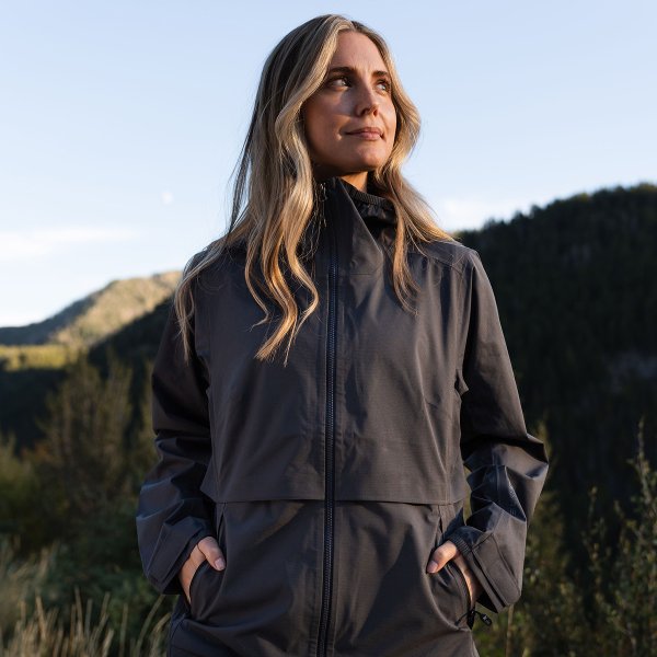 Zoom bild av Women's Artimus Technical Shell, dolphin